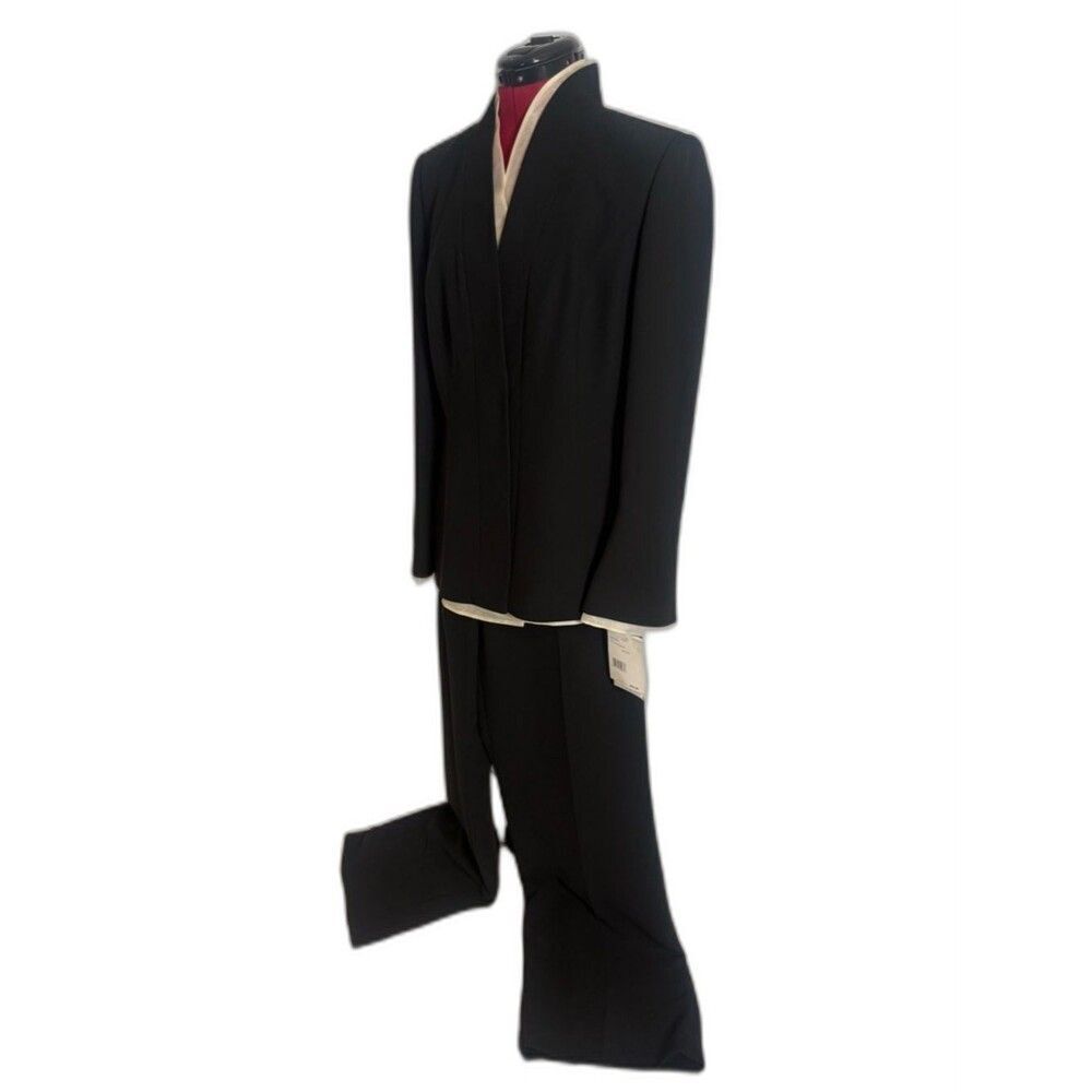 NWT Liz Claiborne Pantsuit Size 10 Black & White 2-Piece Set Blazer & Pants - Picture 3 of 16